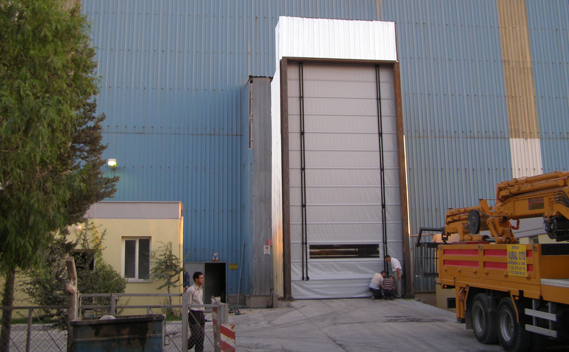 yuksek-hizli-pvc-kapilar